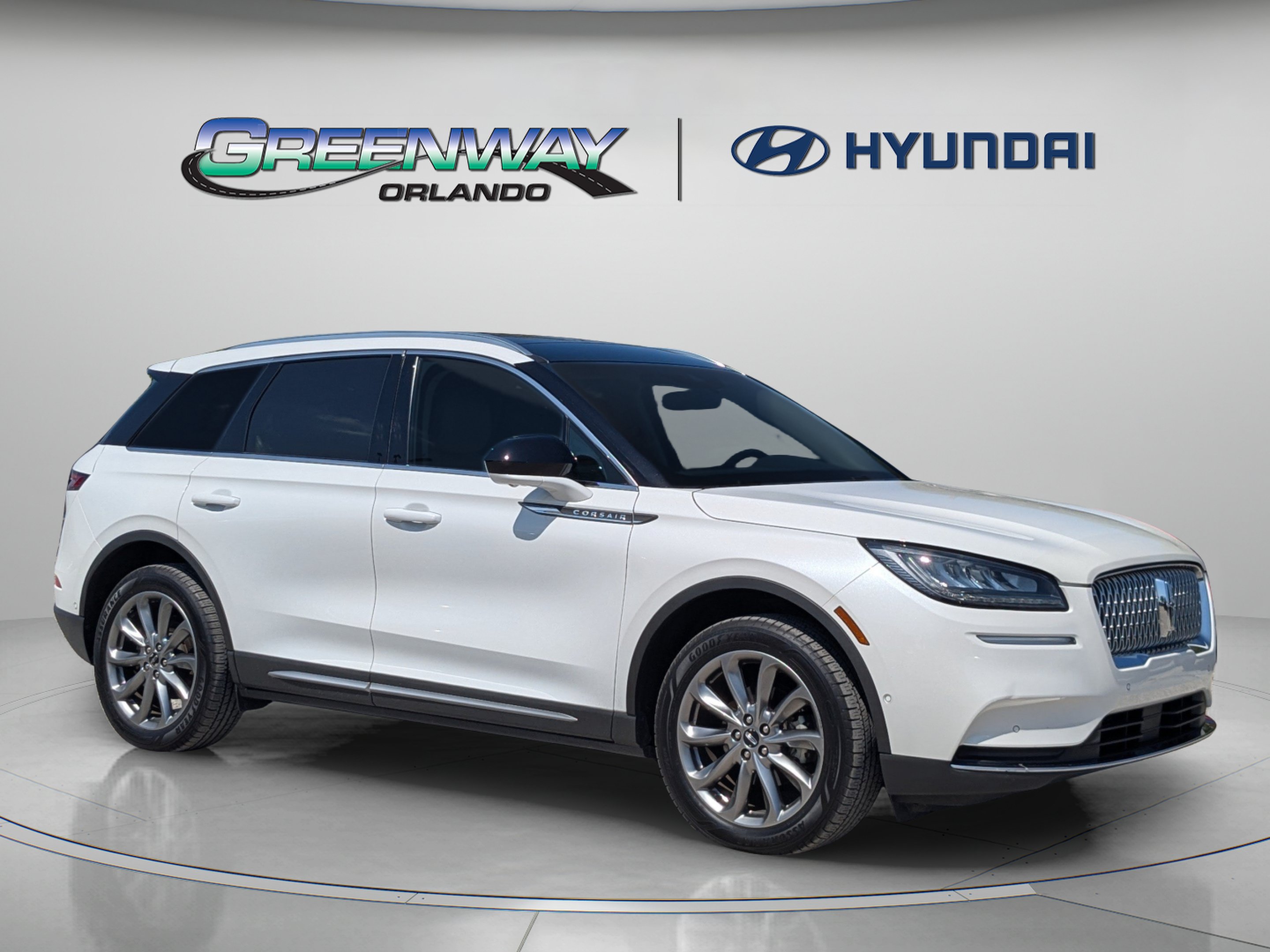 Used 2020 Lincoln Corsair FWD image 1
