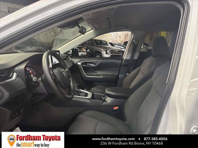 Certified 2025 Toyota RAV4 XLE AWD/4WD image 17