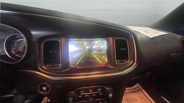 Used 2018 Dodge Charger GT image 18