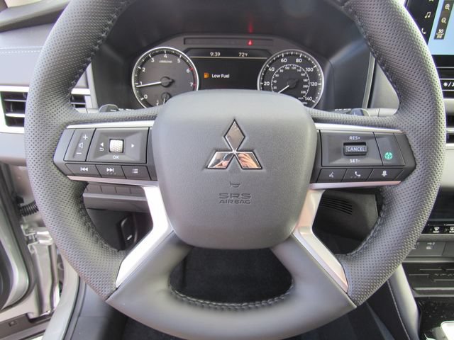 New 2026 Mitsubishi Outlander SE FWD image 22