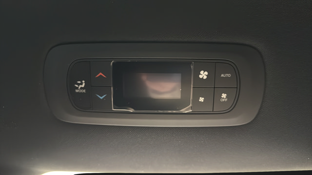New 2026 Chrysler Pacifica Select AWD/4WD image 42