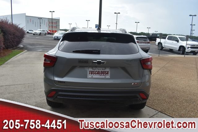 New 2026 Chevrolet Trax RS w/ Sunroof Package FWD image 8