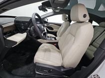Used 2025 Audi A6 e-tron Premium w/ Ultra Package AWD/4WD image 33