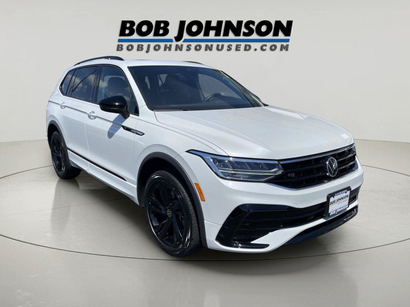 Used 2023 Volkswagen Tiguan SE R-Line FWD video 1