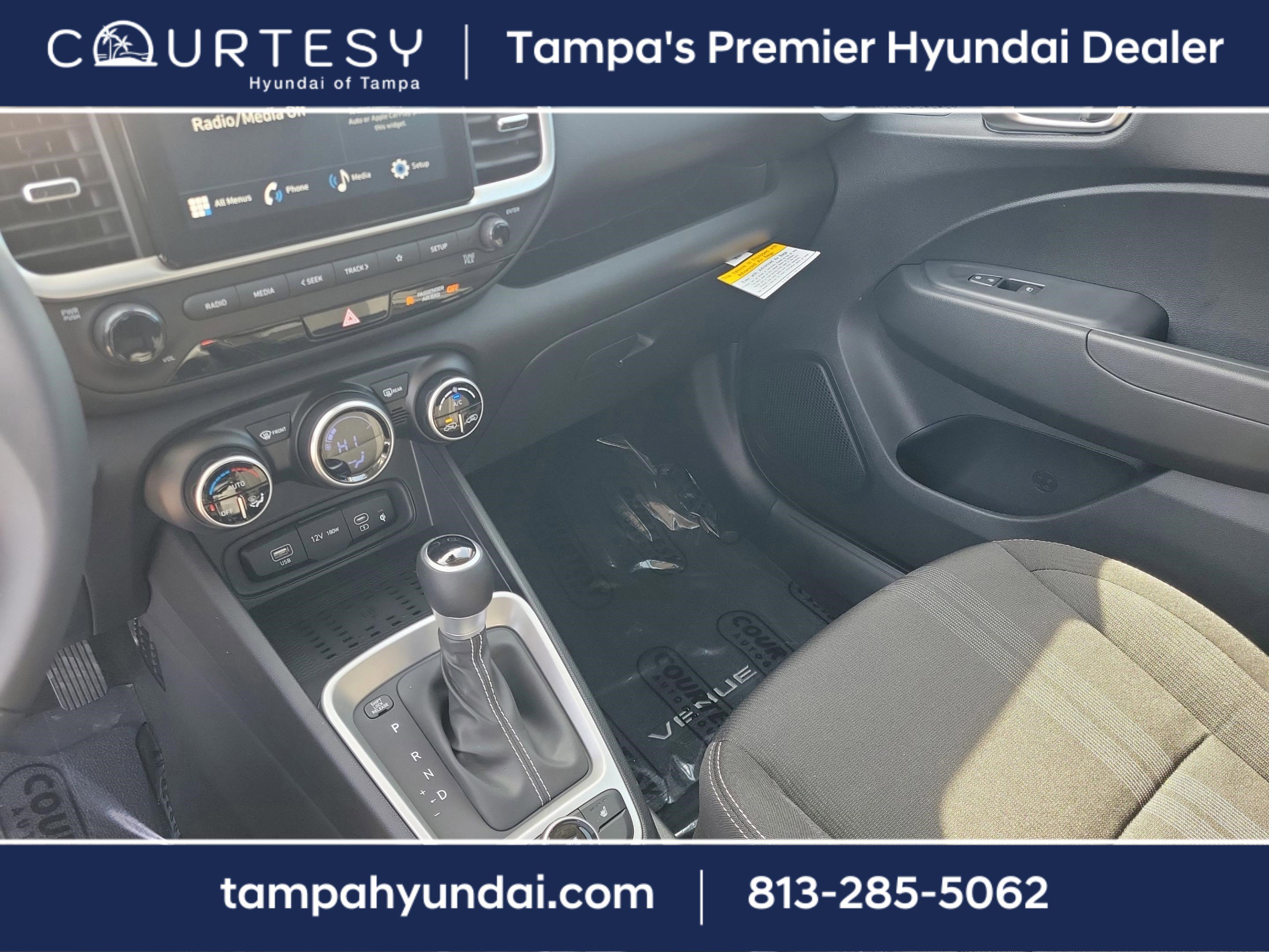 New 2026 Hyundai Venue SEL image 24