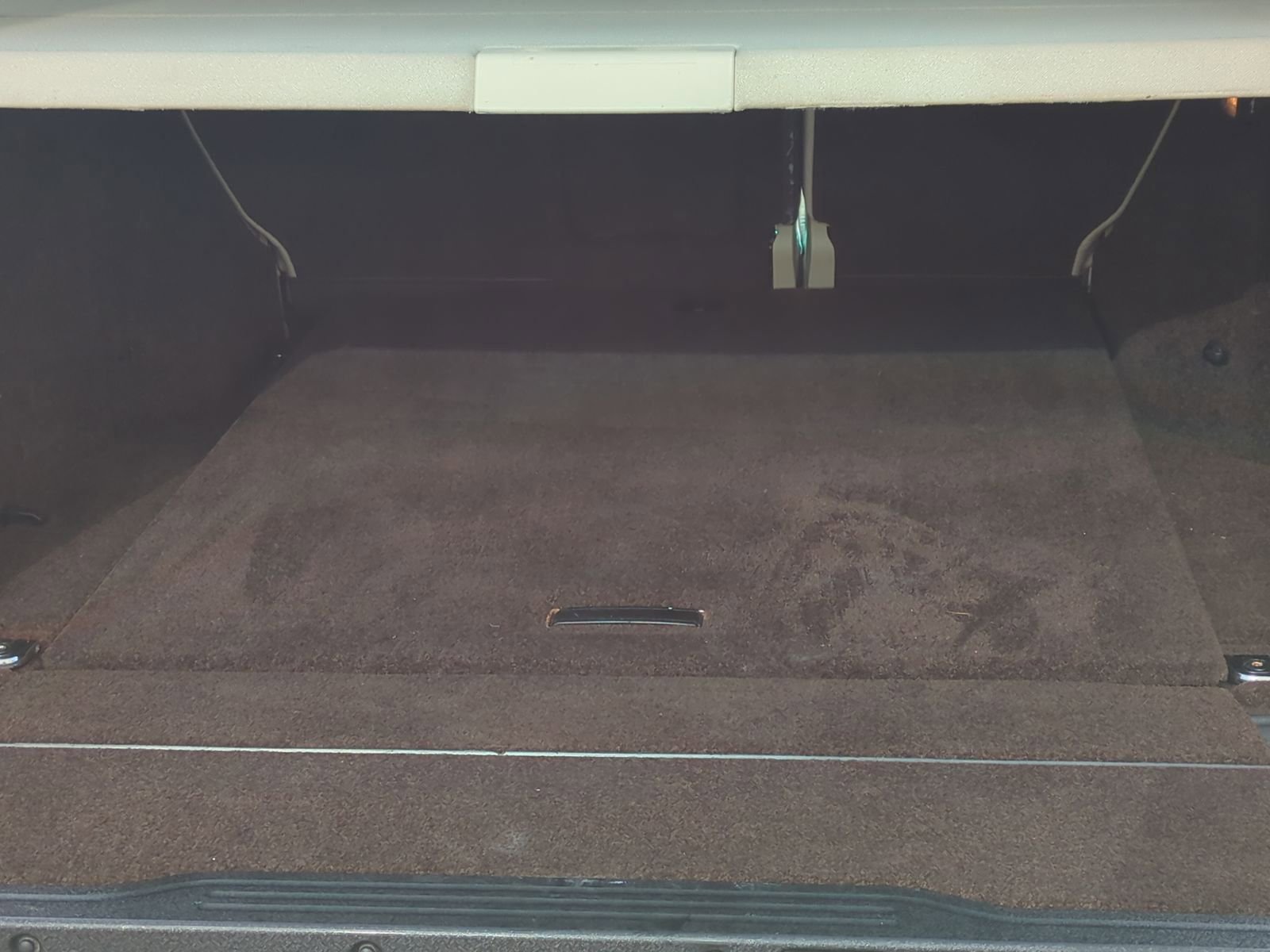 Used 2012 Land Rover Range Rover HSE image 37