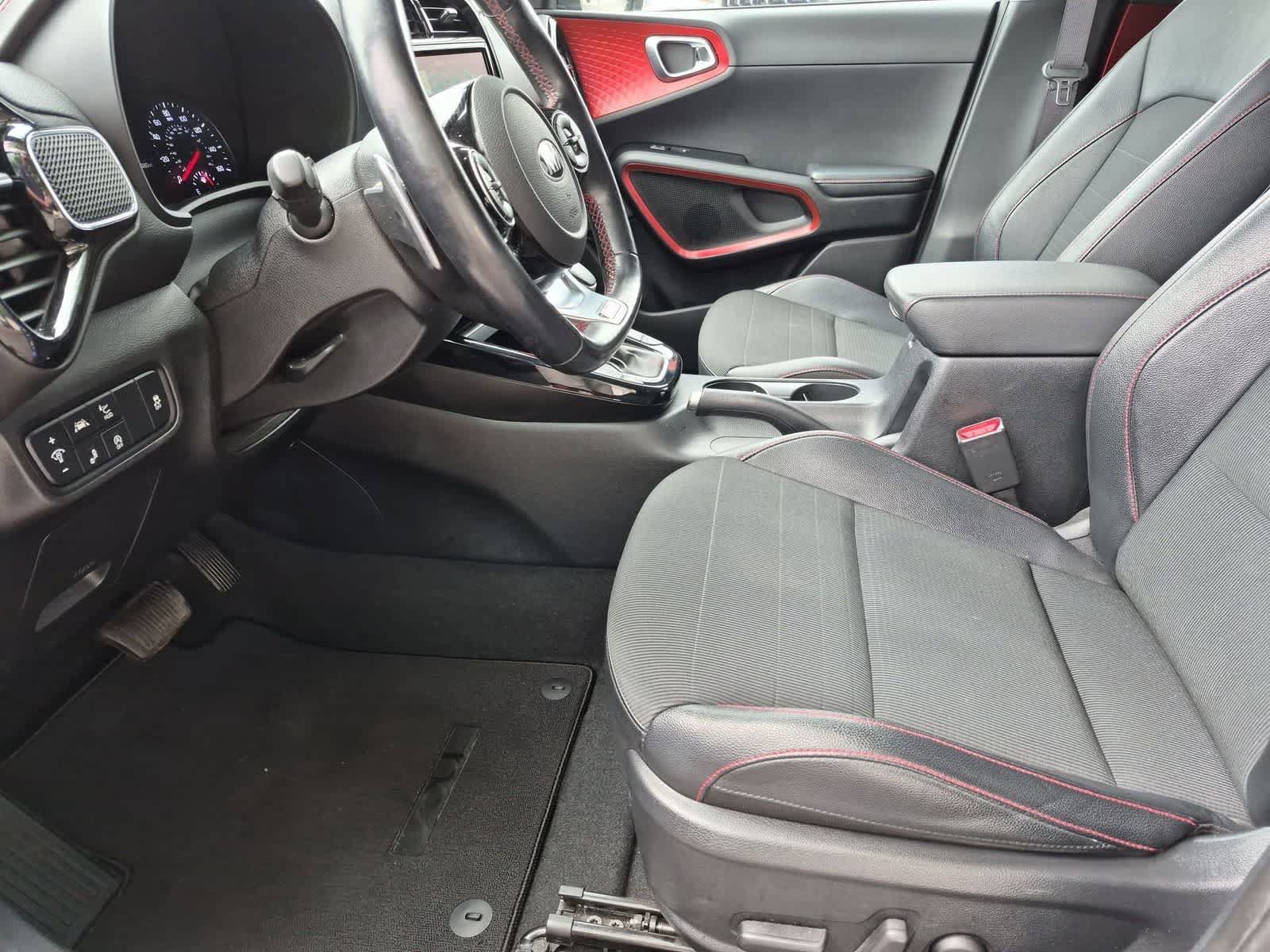 Used 2021 Kia Soul Turbo FWD image 10