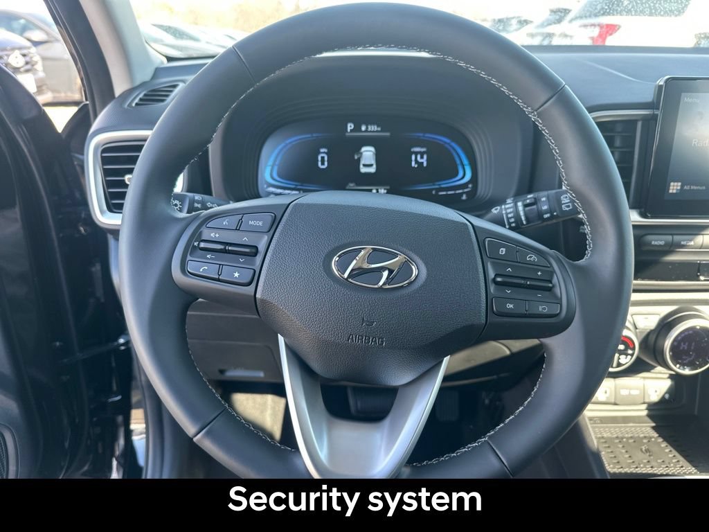 Used 2026 Hyundai Venue SEL FWD image 14