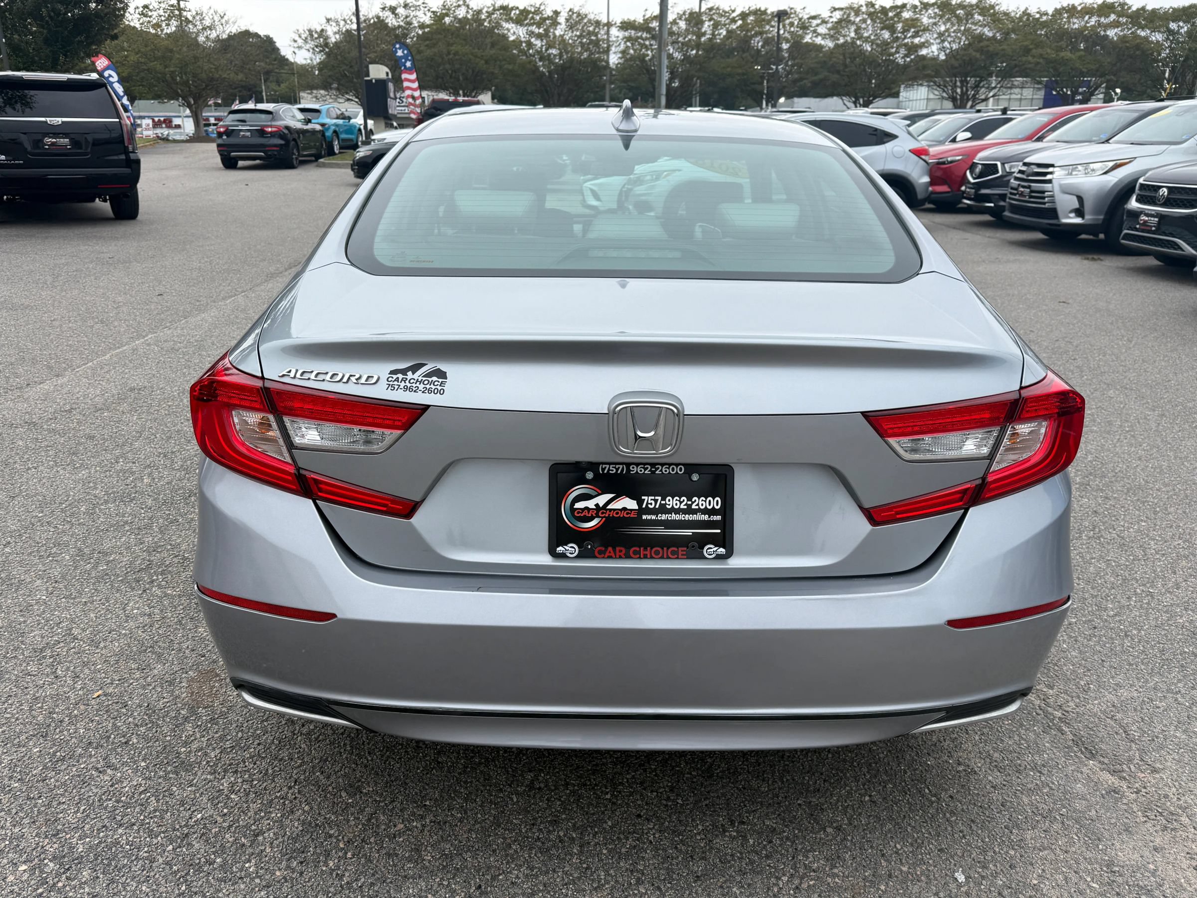 Used 2018 Honda Accord EX-L image 9