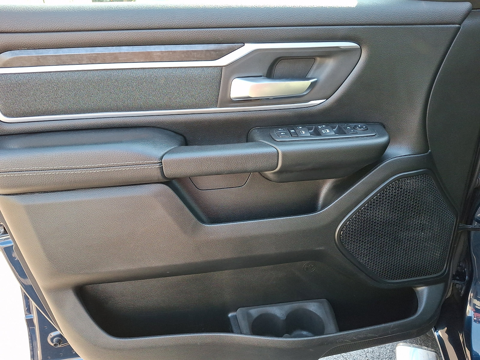 Certified 2020 RAM 1500 Big Horn AWD/4WD image 12