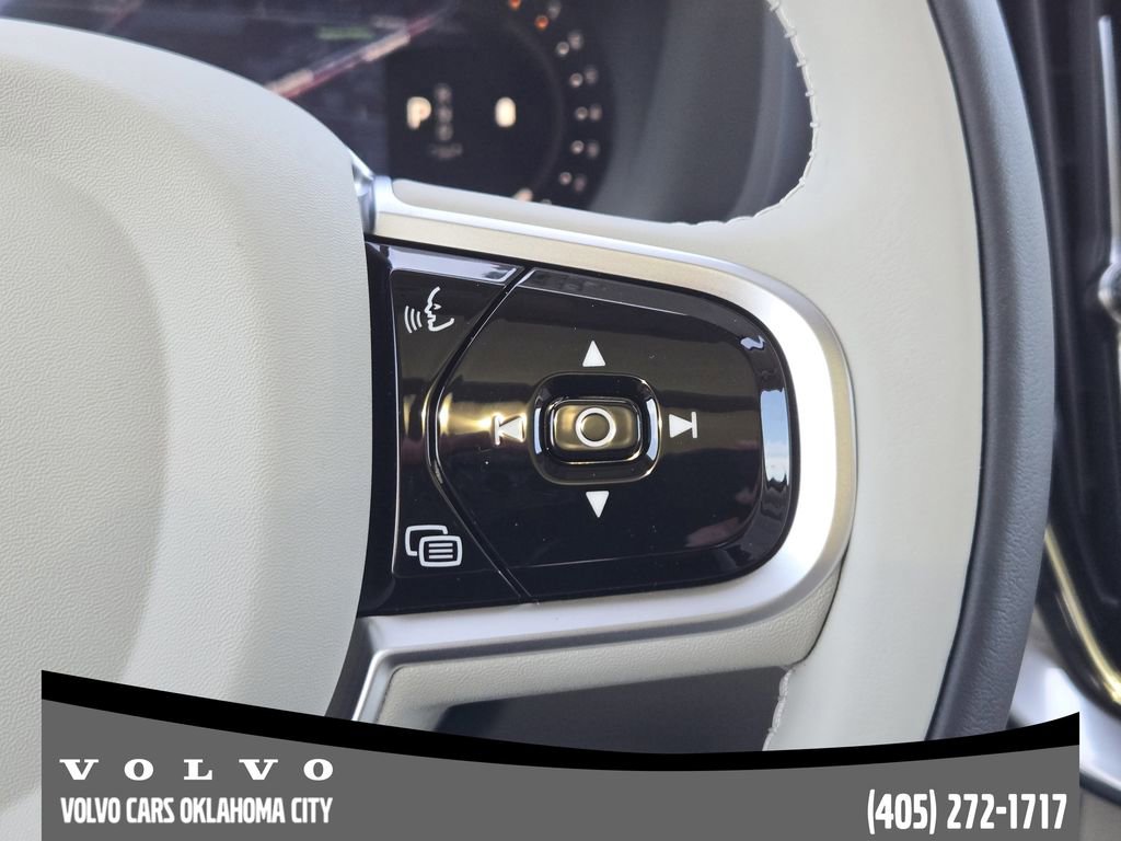 Used 2026 Volvo XC90 B6 Ultra w/ Protection Package Premier image 28