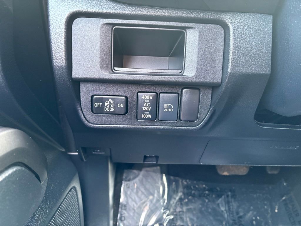 Certified 2019 Toyota Tacoma TRD Off-Road image 23