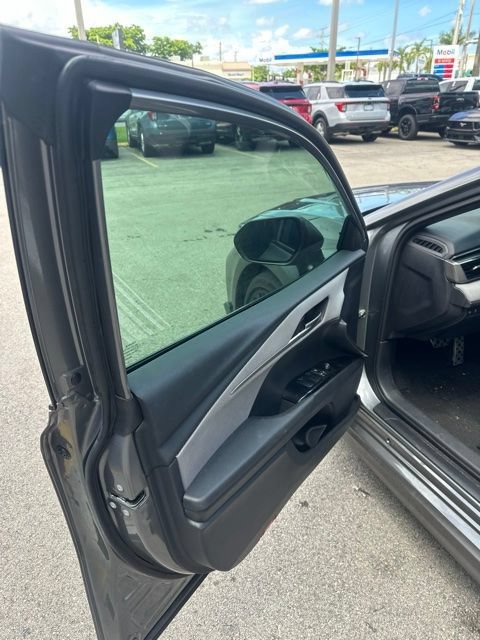 Used 2026 Toyota Camry SE FWD image 19