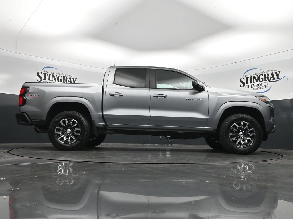 Used 2023 Chevrolet Colorado Z71 w/ Z71 Convenience Package 2 AWD/4WD image 33