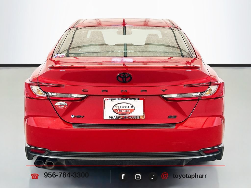 Used 2025 Toyota Camry SE w/ Convenience Package FWD image 6