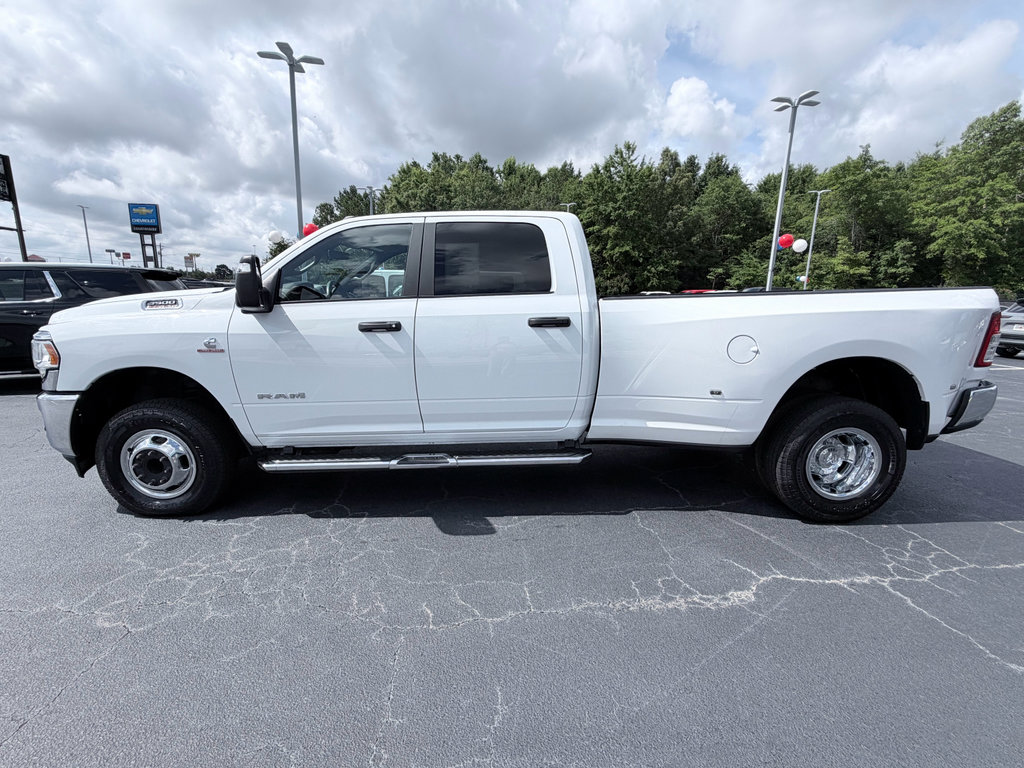 Used 2024 RAM 3500 Big Horn AWD/4WD image 5