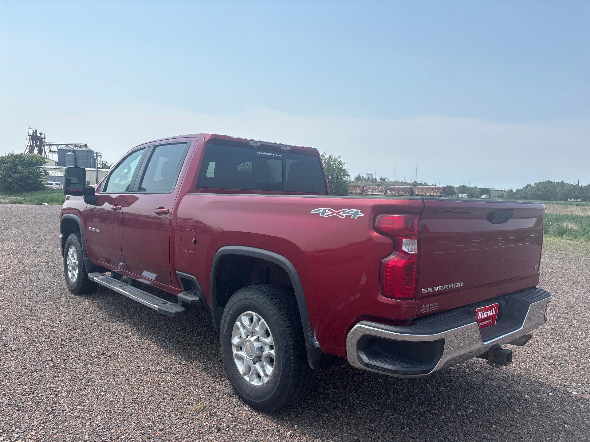 Used 2024 Chevrolet Silverado 2500 LT w/ Convenience Package AWD/4WD image 3