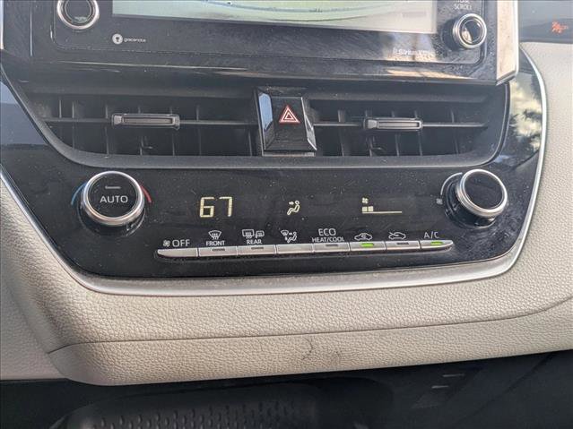 Used 2021 Toyota Corolla LE image 17