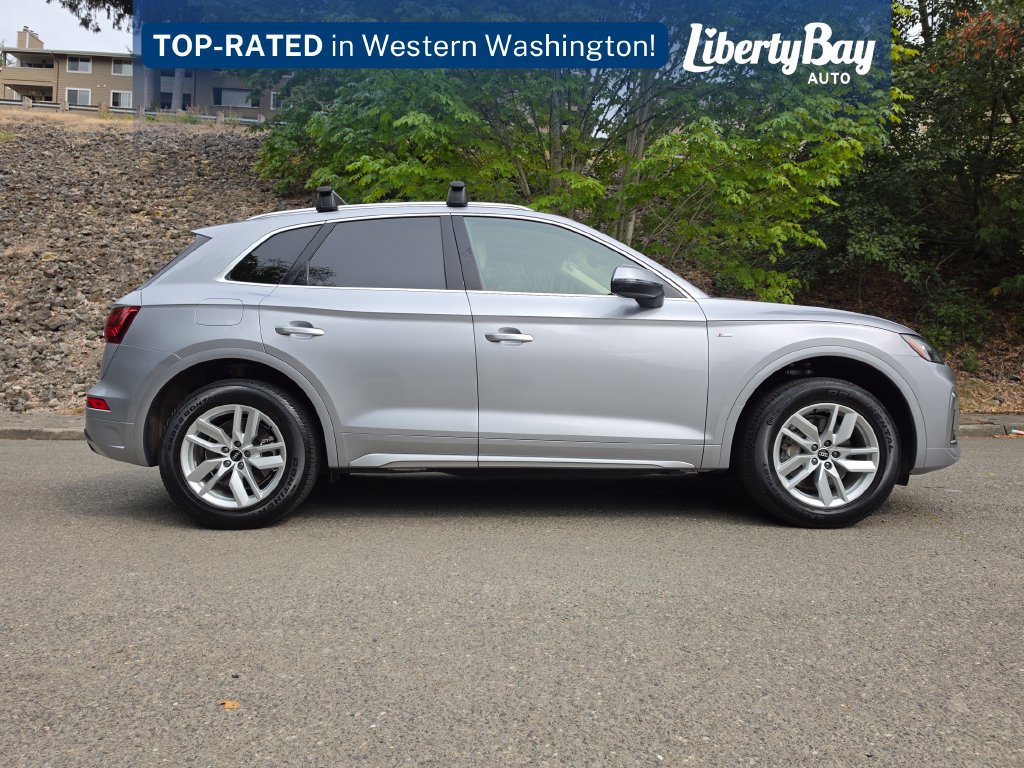 Used 2022 Audi Q5 2.0T Premium w/ Convenience Package AWD/4WD image 4