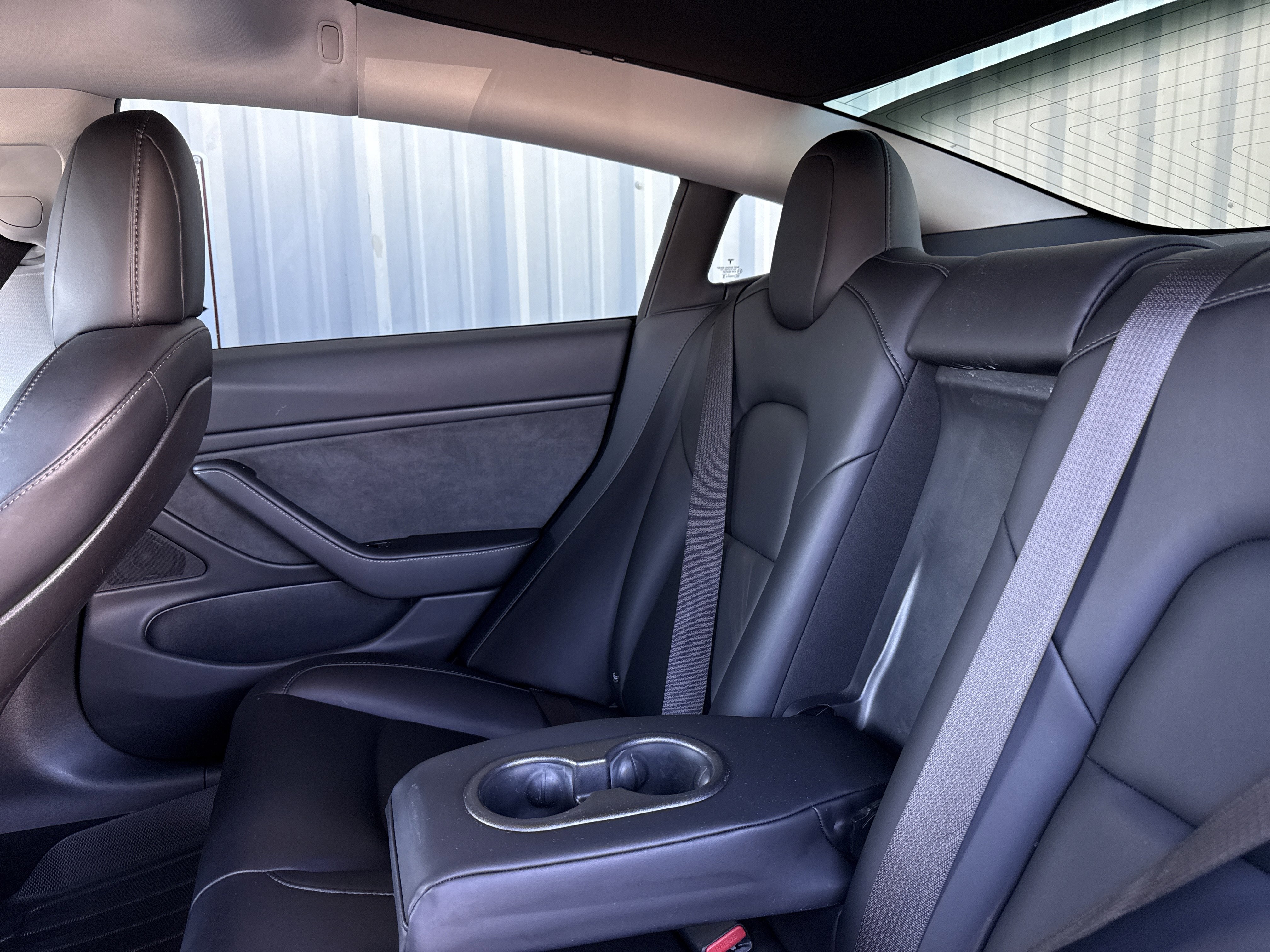 Used 2018 Tesla Model 3 Long Range image 33