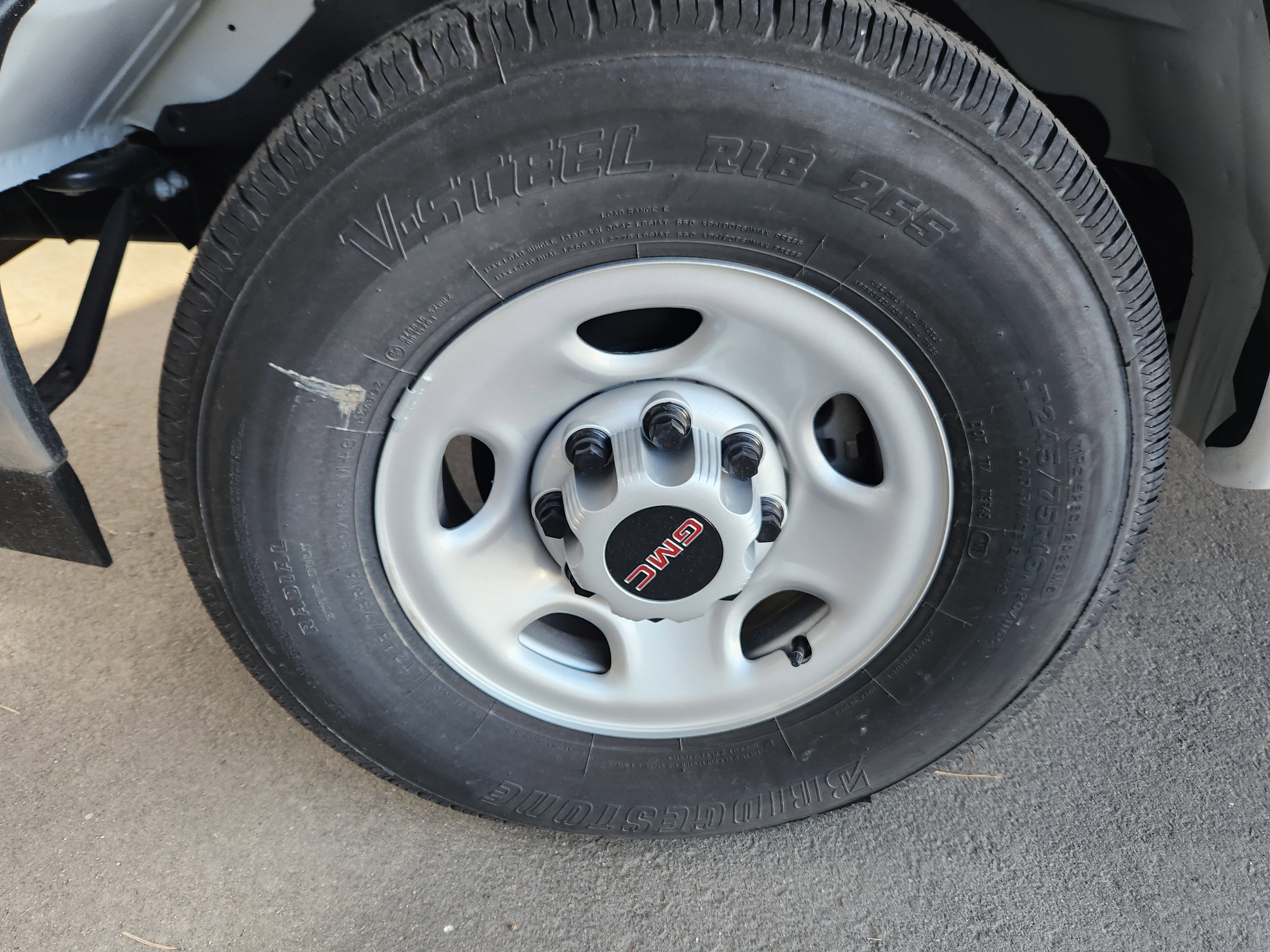 New 2025 GMC Savana 3500 w/ Power Convenience Package image 12