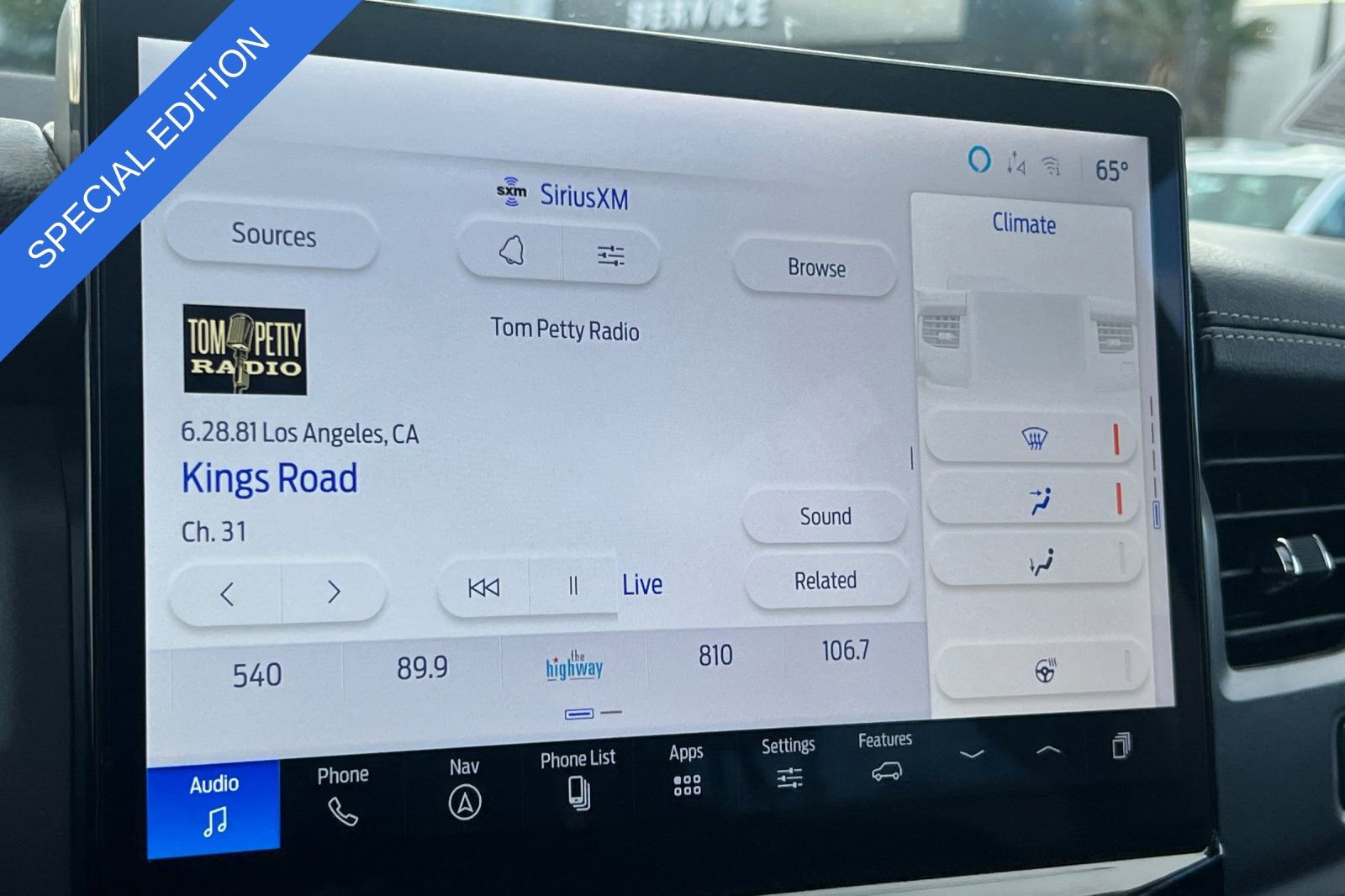 Certified 2023 Ford Expedition Max XLT image 20