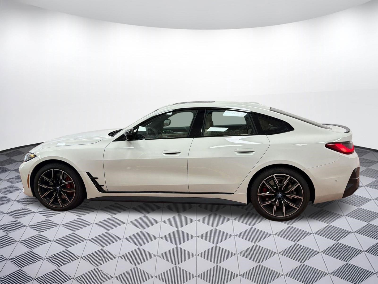 Certified 2024 BMW i4 eDrive40 w/ M Sport Package RWD image 2