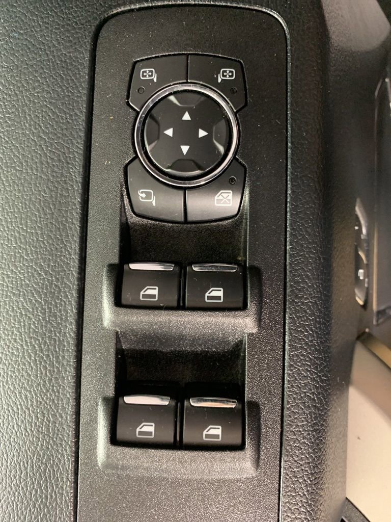 Used 2019 Ford F150 Lariat w/ Equipment Group 502A Luxury image 16