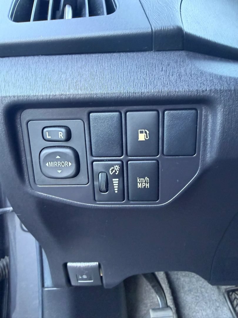 Used 2012 Toyota Prius Prime Plug-In Hybrid FWD image 29