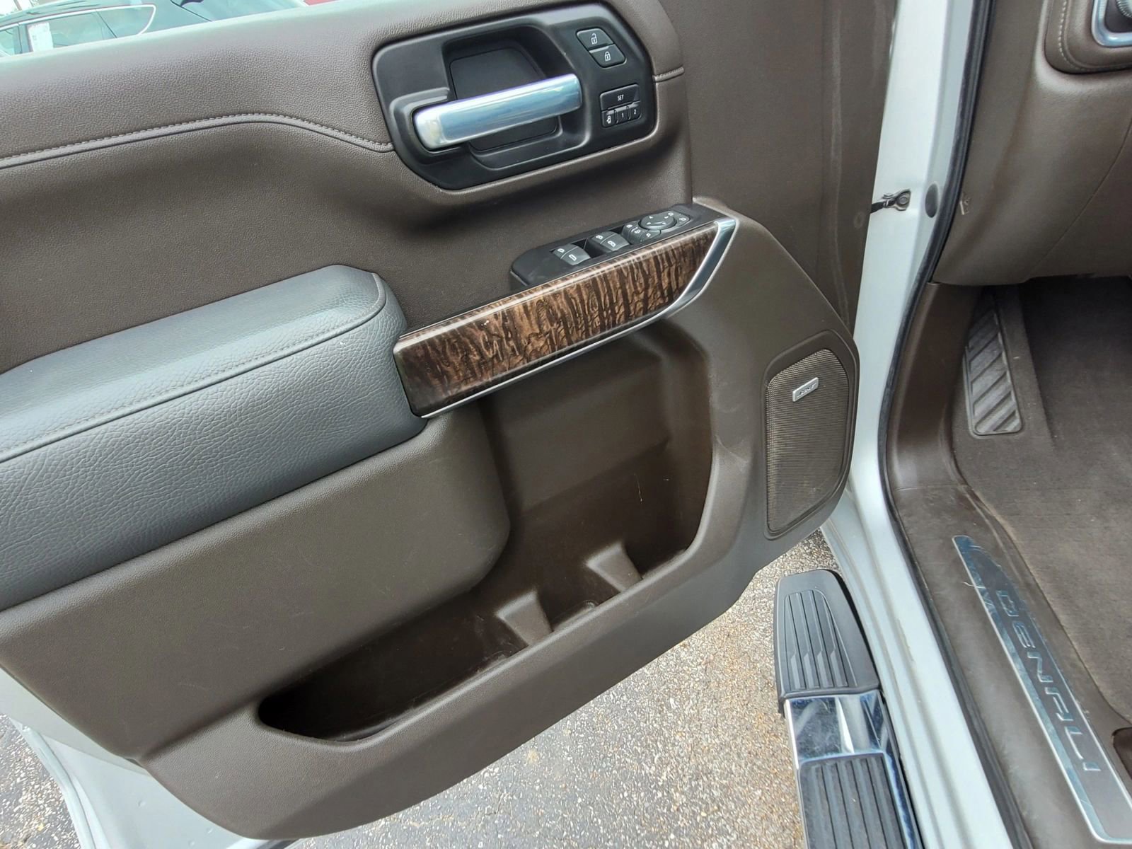 Used 2020 GMC Sierra 2500 Denali w/ Denali Ultimate Package image 20