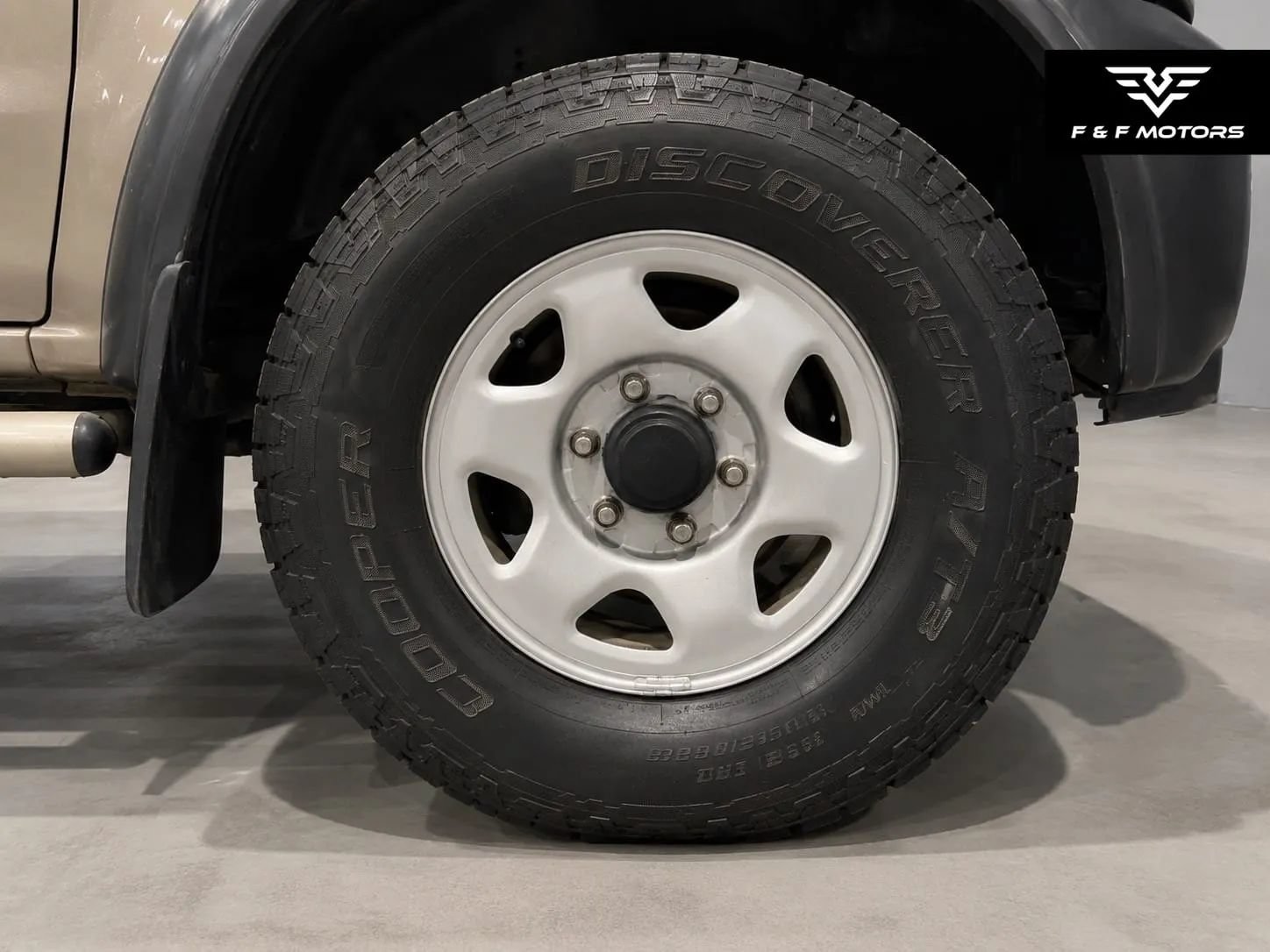 Used 2001 Nissan Xterra XE RWD image 18