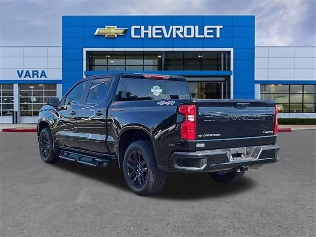 Certified 2025 Chevrolet Silverado 1500 Custom AWD/4WD image 3