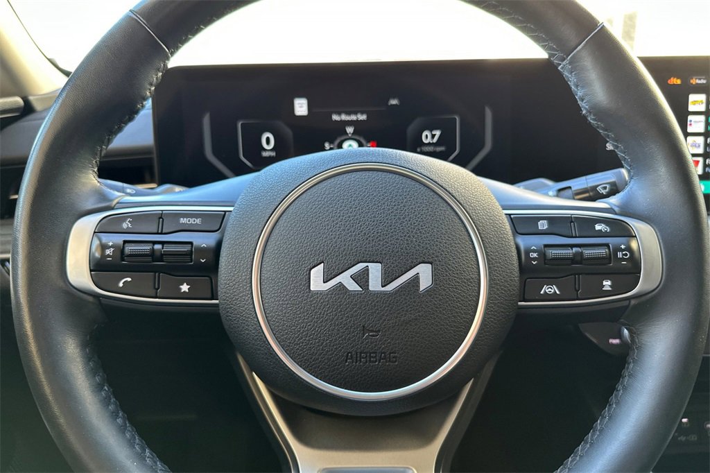 Used 2025 Kia K5 EX image 26