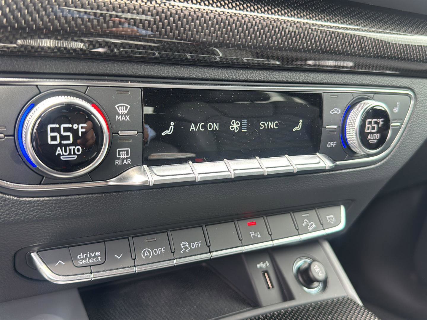Used 2024 Audi SQ5 Premium Plus w/ Premium Plus Package AWD/4WD image 21