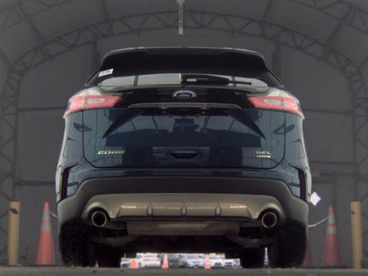 Used 2020 Ford Edge SEL w/ Cold Weather Package AWD/4WD image 9