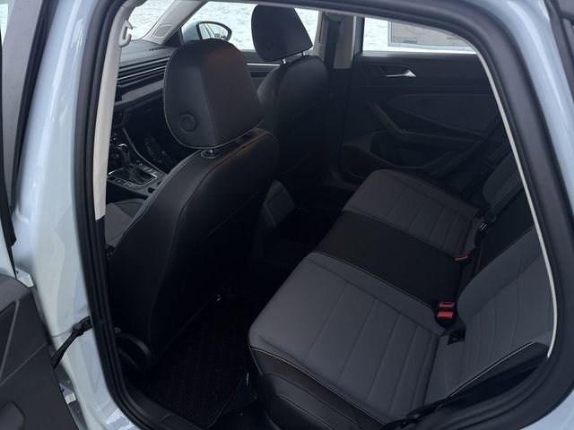 New 2026 Volkswagen Jetta SE image 22