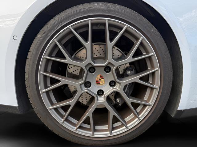 Used 2025 Porsche 911 Carrera image 27