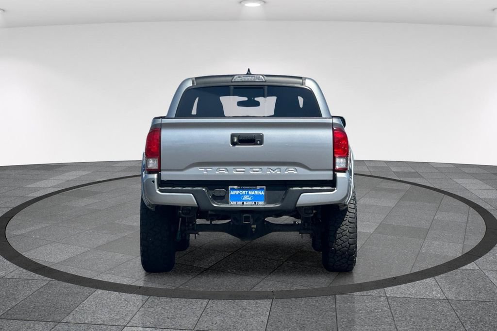 Used 2016 Toyota Tacoma TRD Sport w/ Towing Package RWD image 6