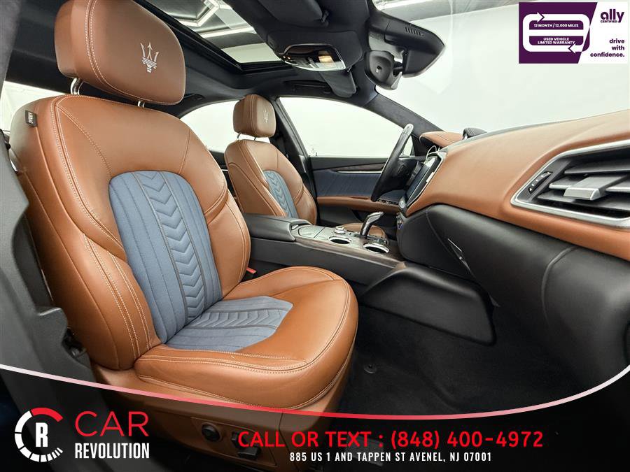 Used 2019 Maserati Ghibli S GranLusso image 34