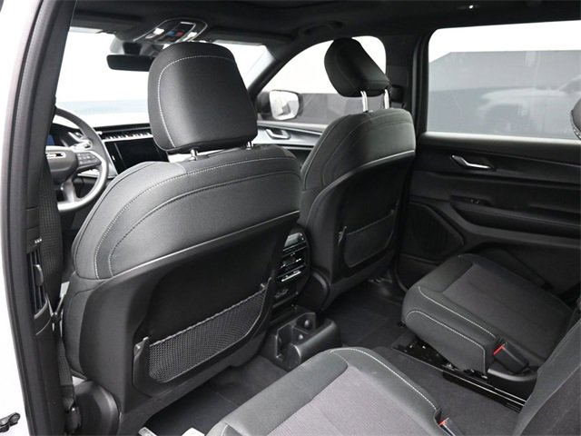 New 2025 Jeep Grand Cherokee L Laredo image 14