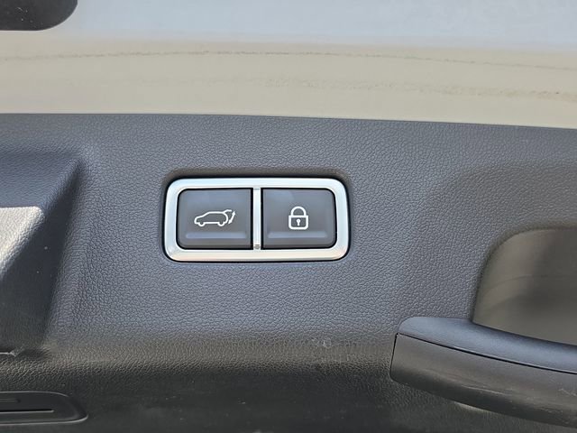 Used 2023 Kia Sorento EX w/ Panoramic Sunroof Package FWD image 7