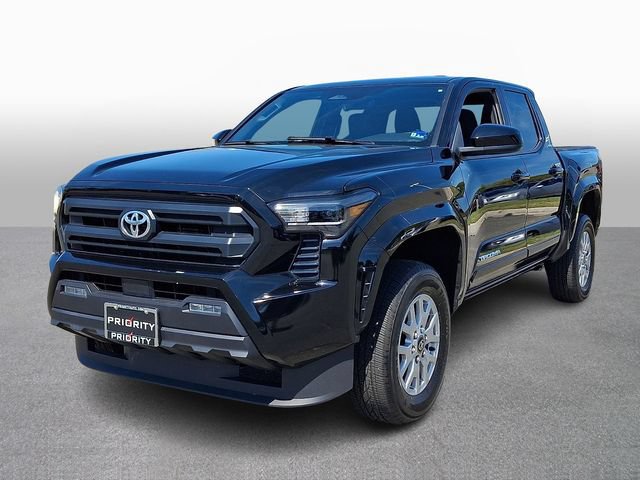 Used 2025 Toyota Tacoma SR5