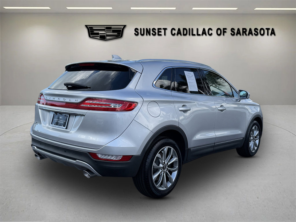 Used 2019 Lincoln MKC Select w/ Select Plus Package image 3