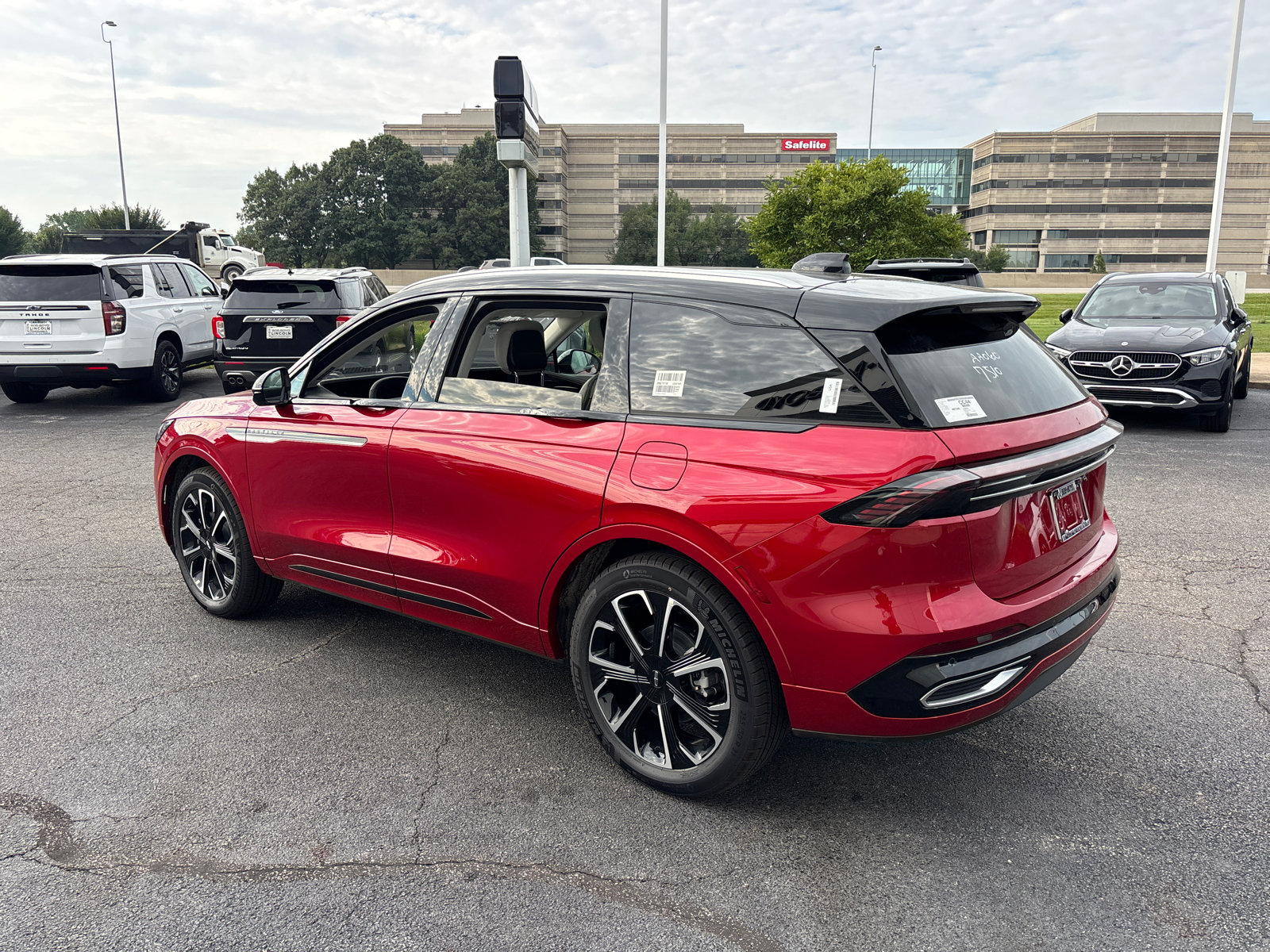 New 2026 Lincoln Nautilus Reserve AWD/4WD image 5