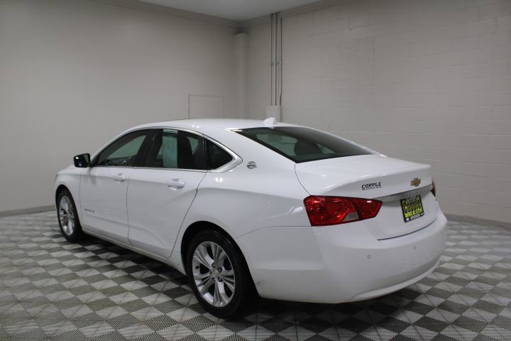 Used 2014 Chevrolet Impala LT w/ Convenience Package FWD image 10