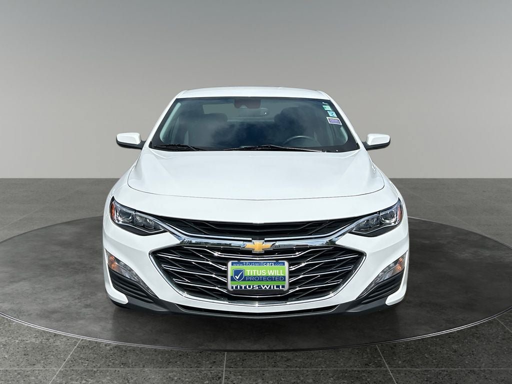 Used 2024 Chevrolet Malibu LT FWD image 2
