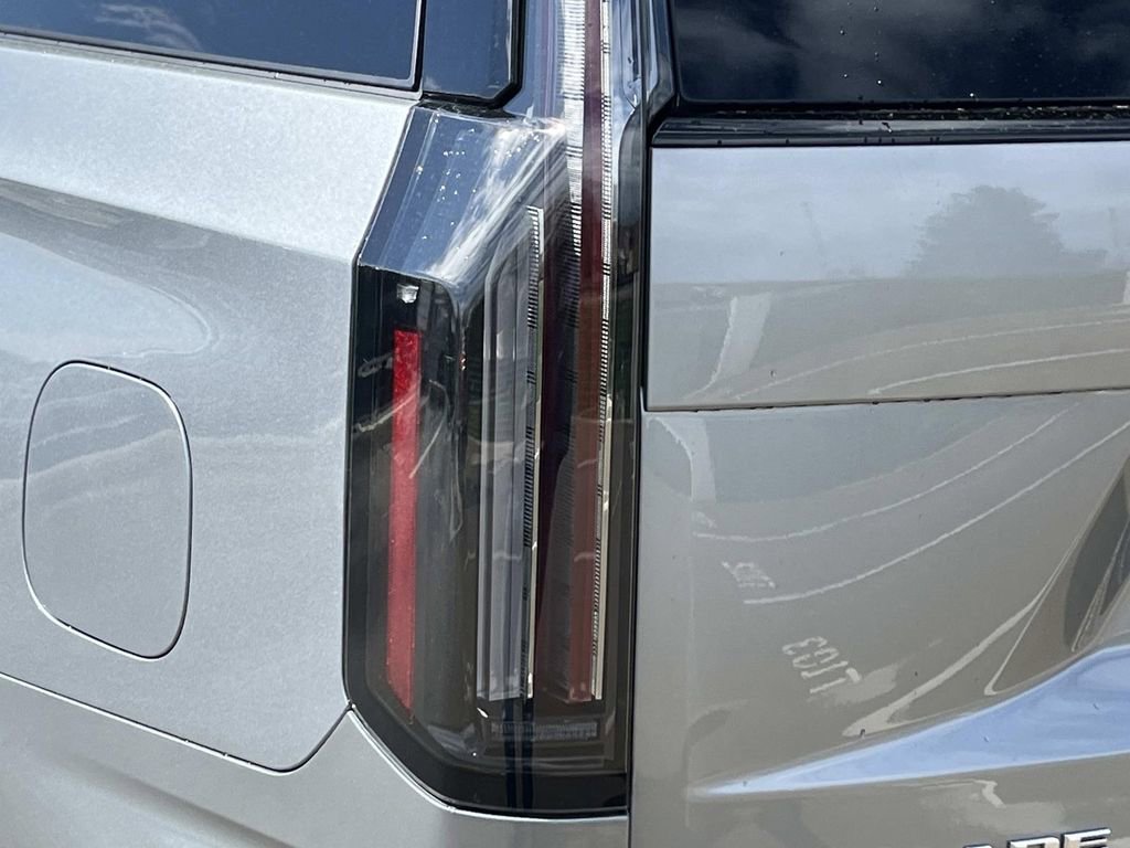 Certified 2025 Cadillac Escalade Sport Platinum image 10