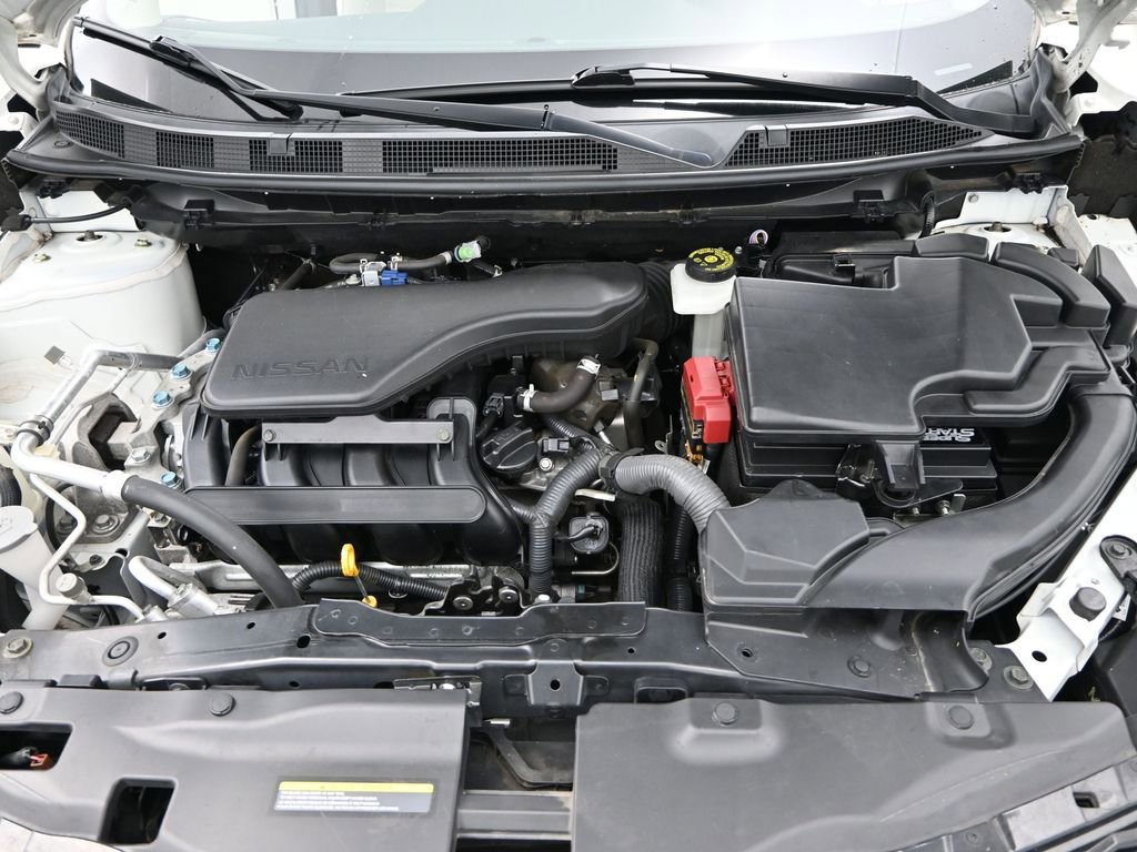 Used 2018 Nissan Rogue Sport SV image 14