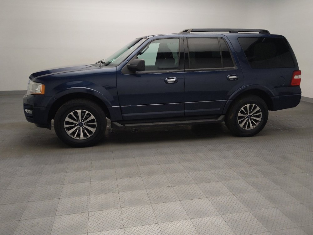 Used 2017 Ford Expedition XLT AWD/4WD image 2