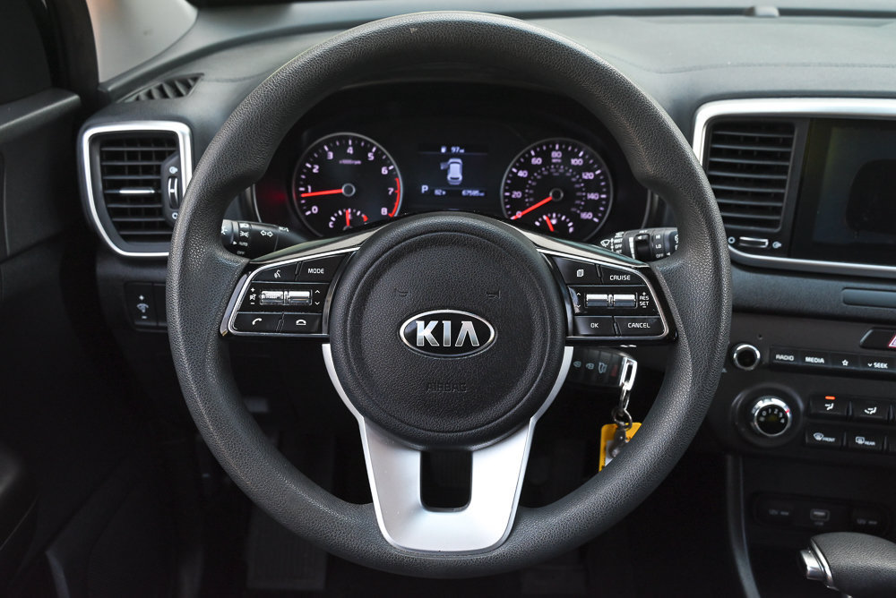 Used 2020 Kia Sportage LX FWD image 19